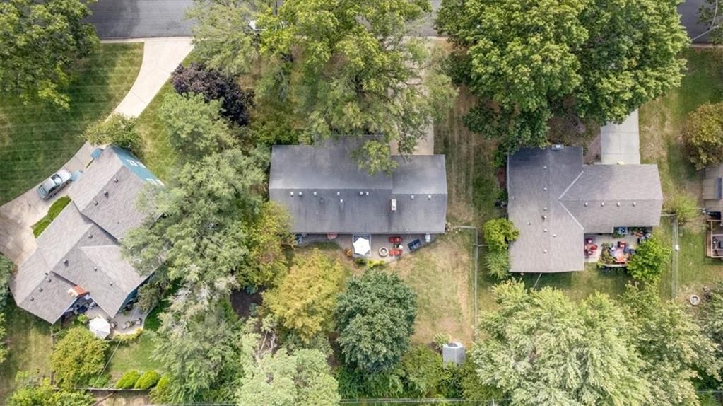 5516 W 87th Terrace — photo 41