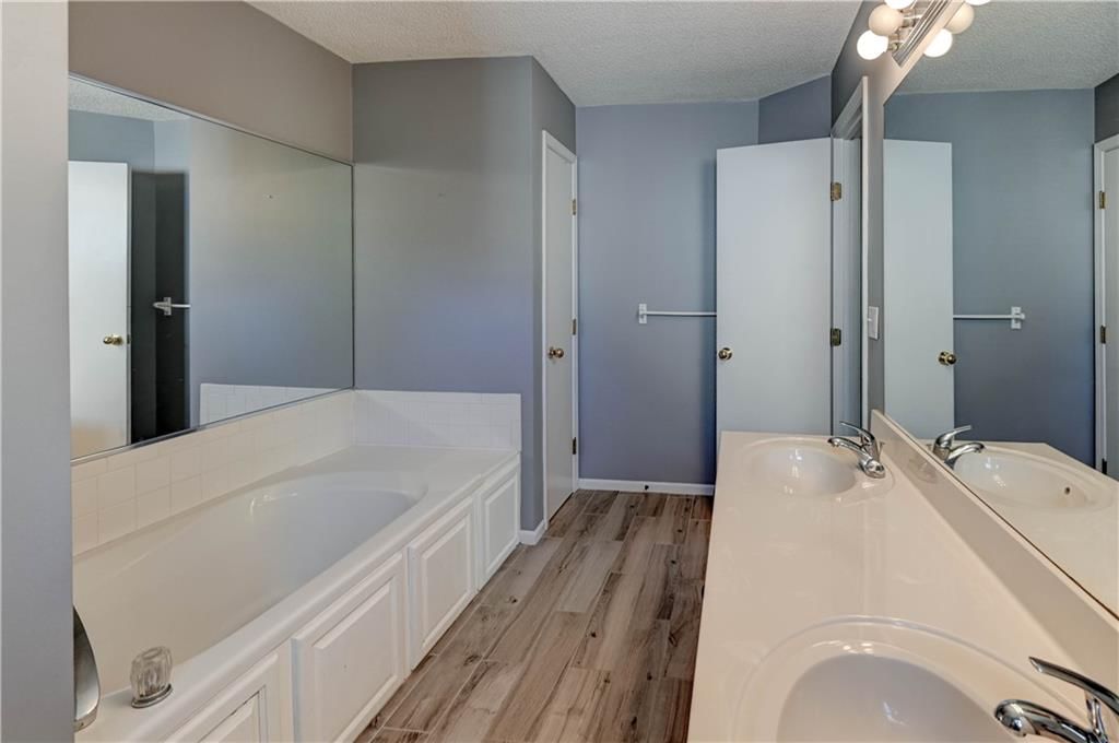 820 Black Oak Drive — photo 52