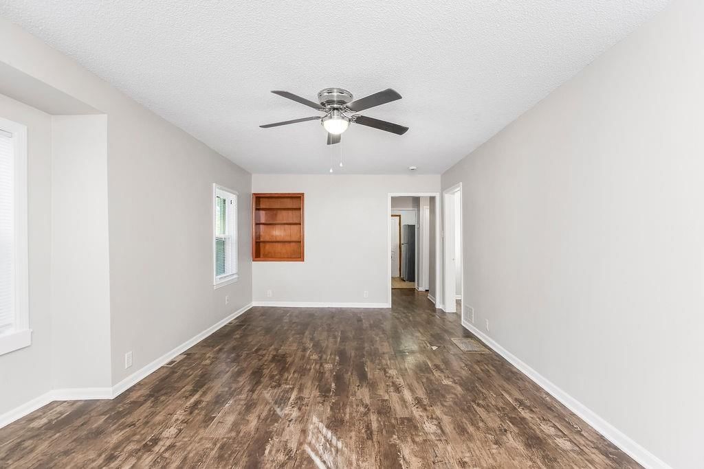 1502 S Pleasant Street — photo 6