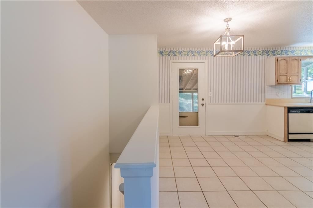 7202 N Congress Street — photo 12