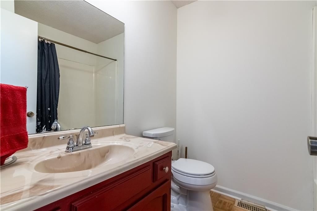 7202 N Congress Street — photo 20