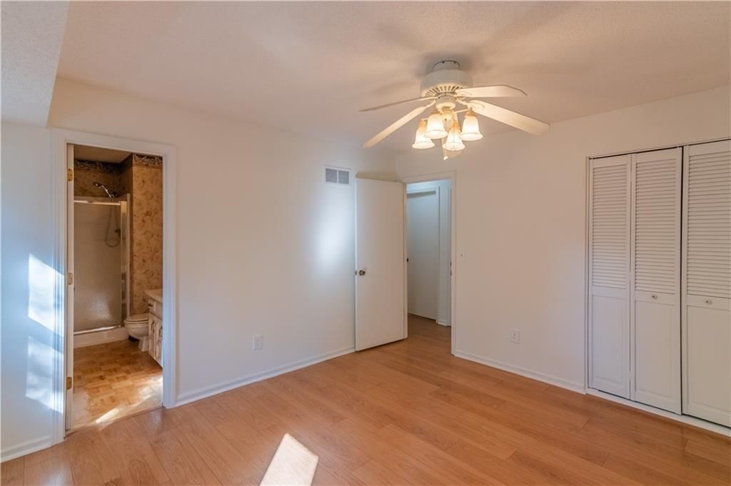 7202 N Congress Street — photo 22
