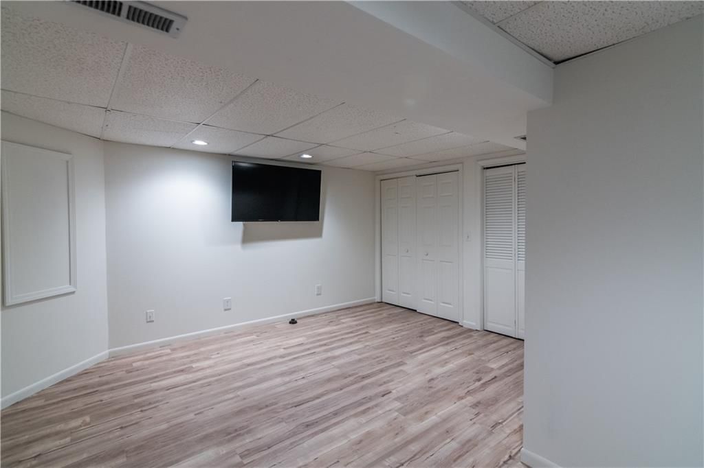 7202 N Congress Street — photo 29
