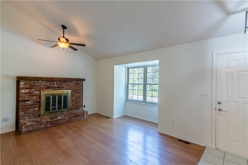 7202 N Congress Street — photo 5