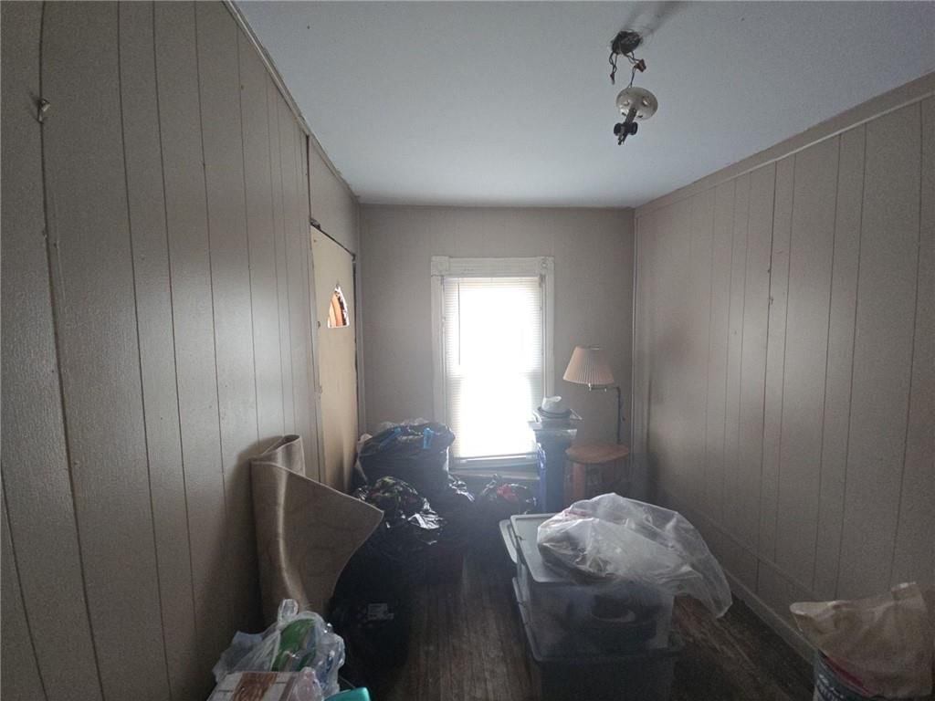2334 Walrond Avenue — photo 8