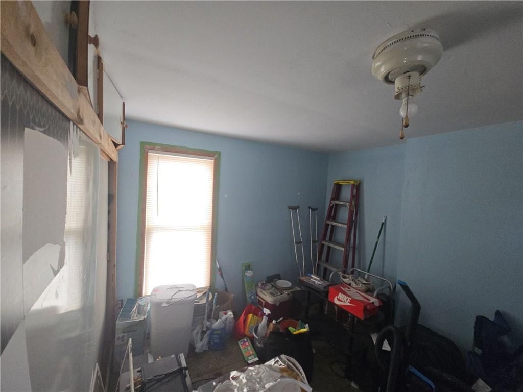 2334 Walrond Avenue — photo 10