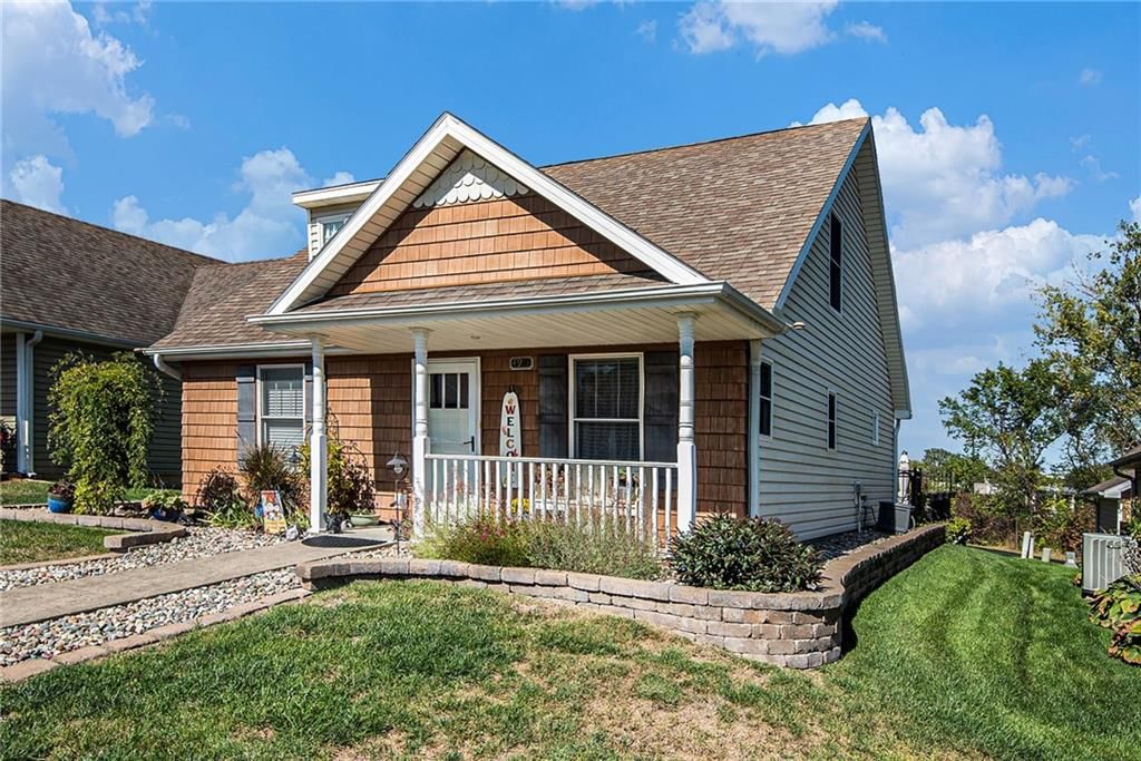 4911 N Creekwood Drive — photo 2
