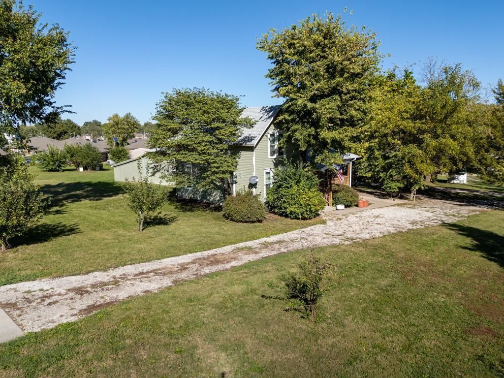 516 W 8th Street — photo 34