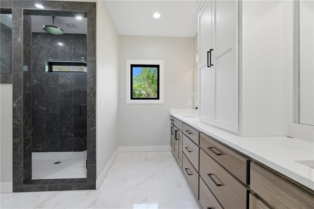 5835 SW Price Drive — photo 30