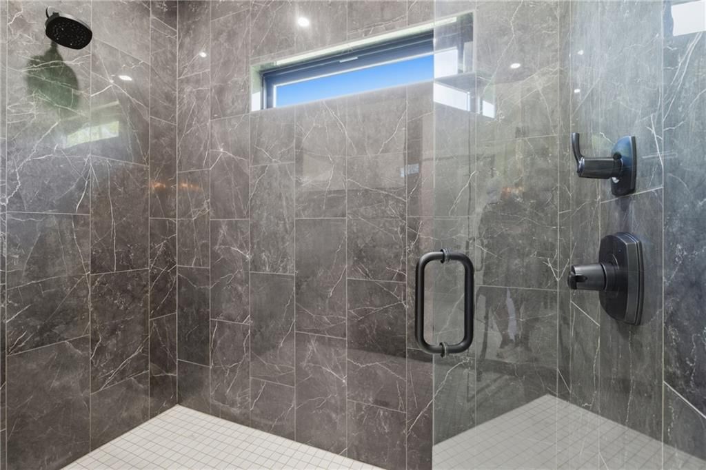 5835 SW Price Drive — photo 32