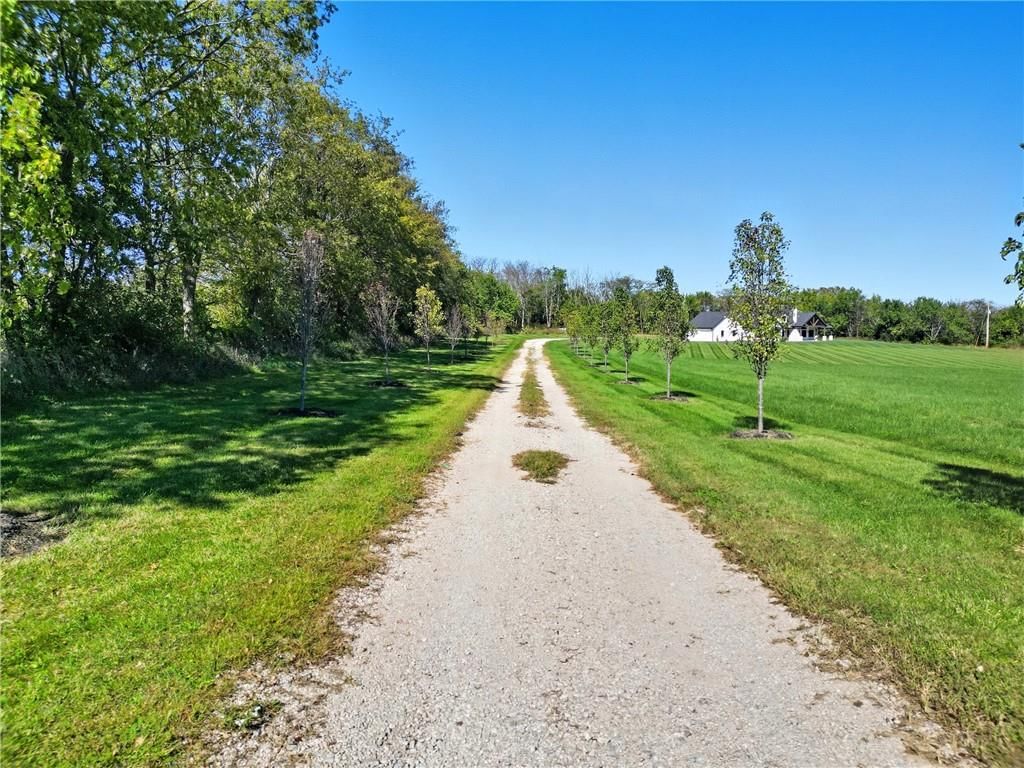5835 SW Price Drive — photo 49