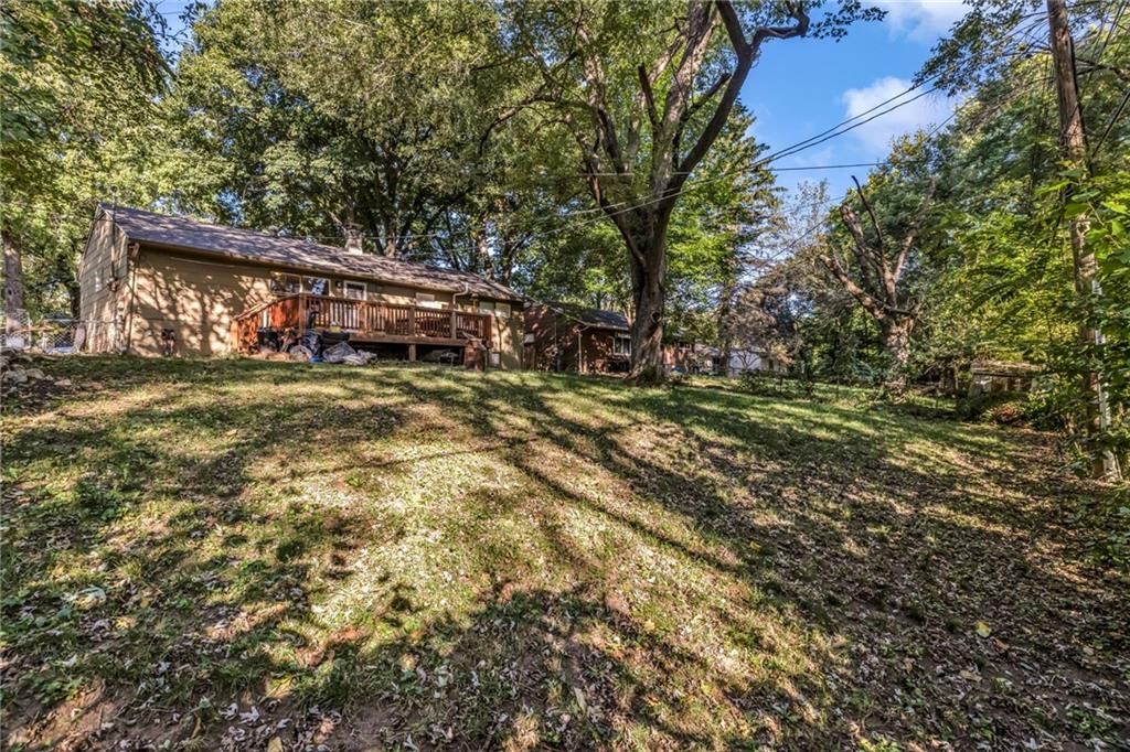 11215 Manchester Avenue — photo 12