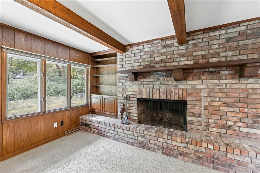 Photo 16 of 49 - 6851 Garfield Drive