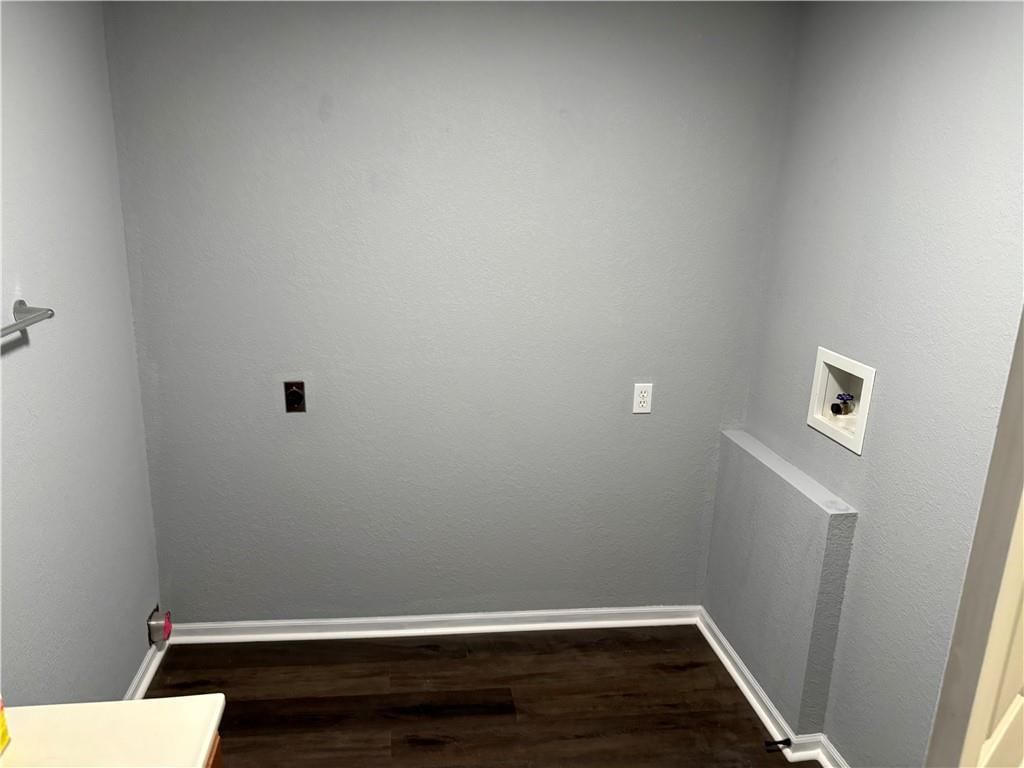 614 S Thornton Street — photo 14
