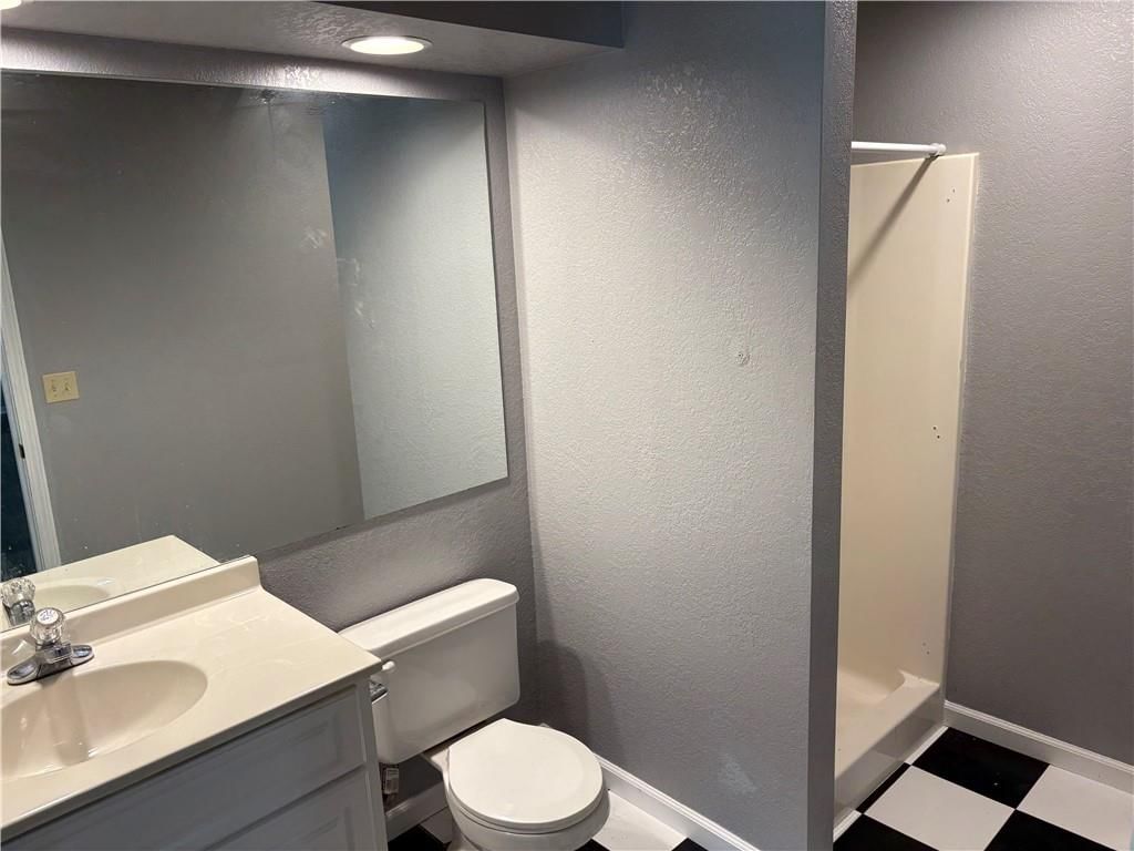 614 S Thornton Street — photo 16
