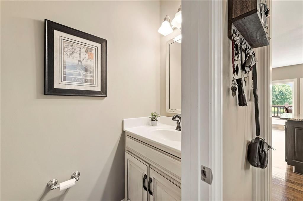 2825 SW Carlton Drive — photo 16