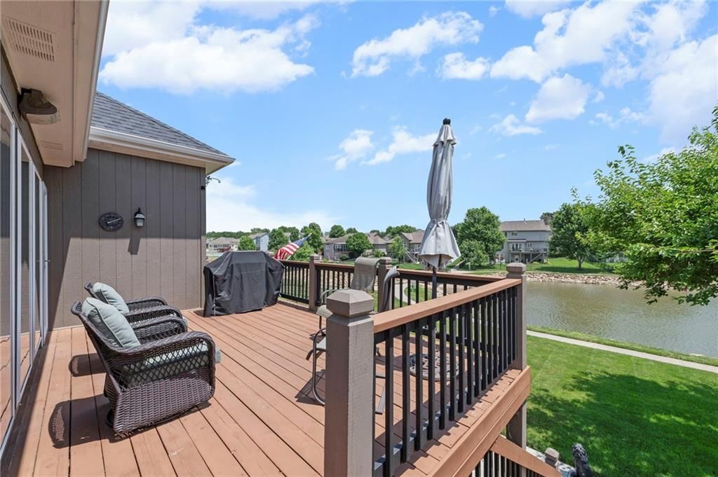 2825 SW Carlton Drive — photo 36