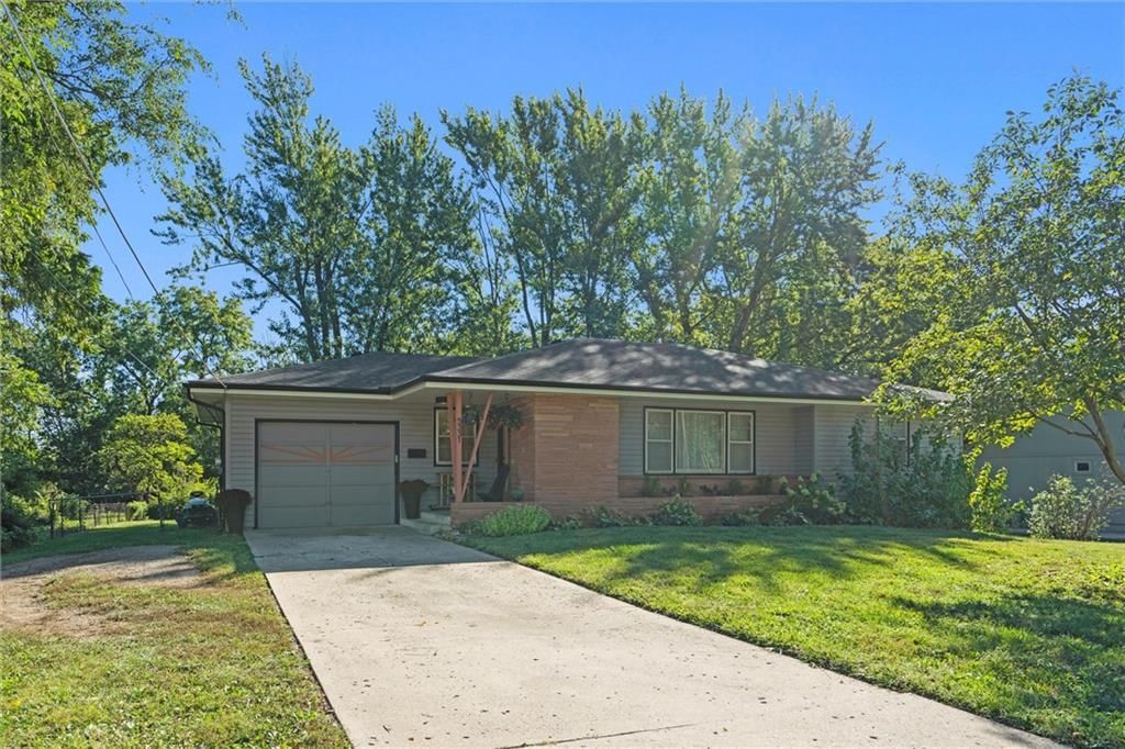 5331 Halsey Street — photo 3