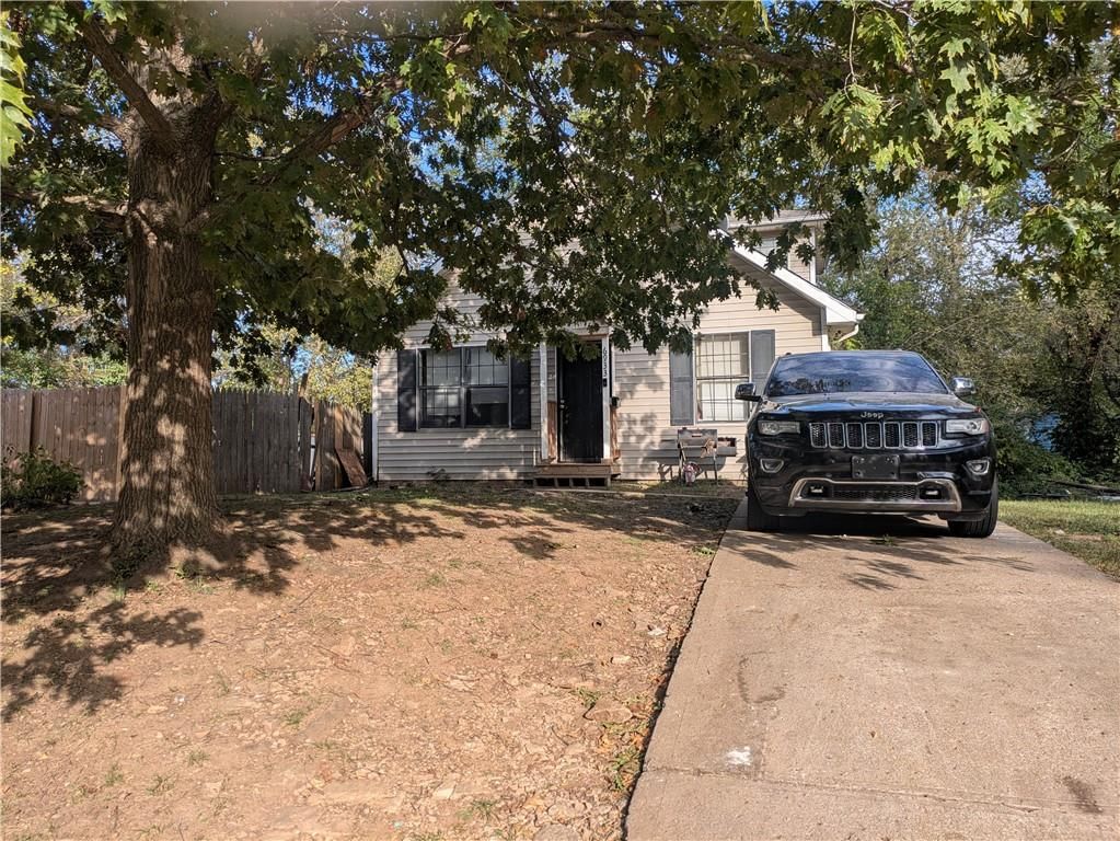 6933 Walrond Avenue, Kansas City, MO