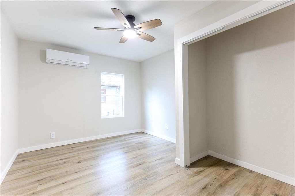 517 Burke Street — photo 9