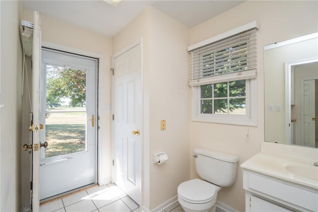 315 E High Street — photo 37