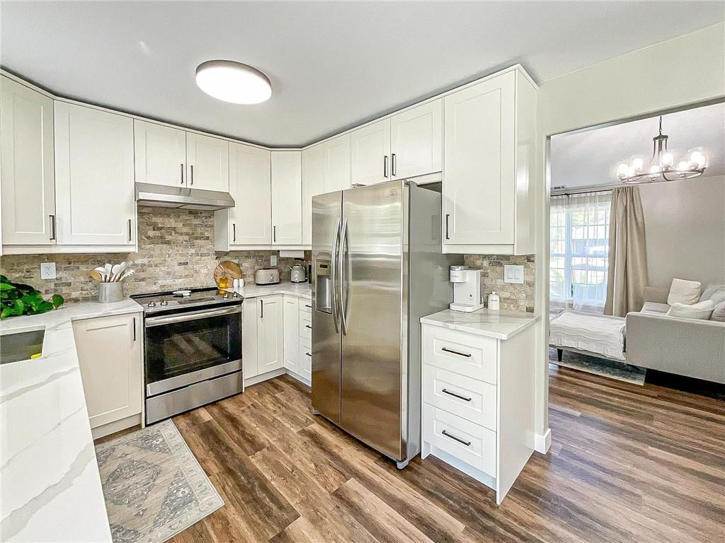 2706 Wild Rose Lane — photo 11
