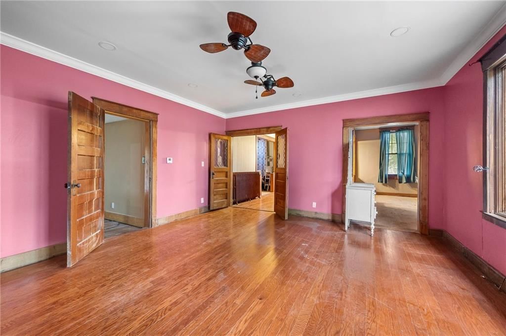 508 E Lexington Street — photo 17