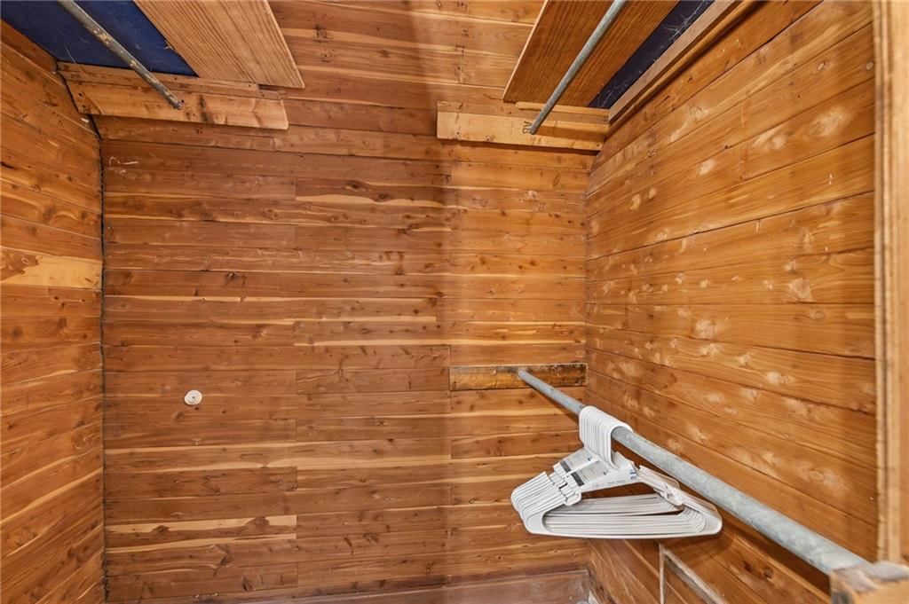508 E Lexington Street — photo 28