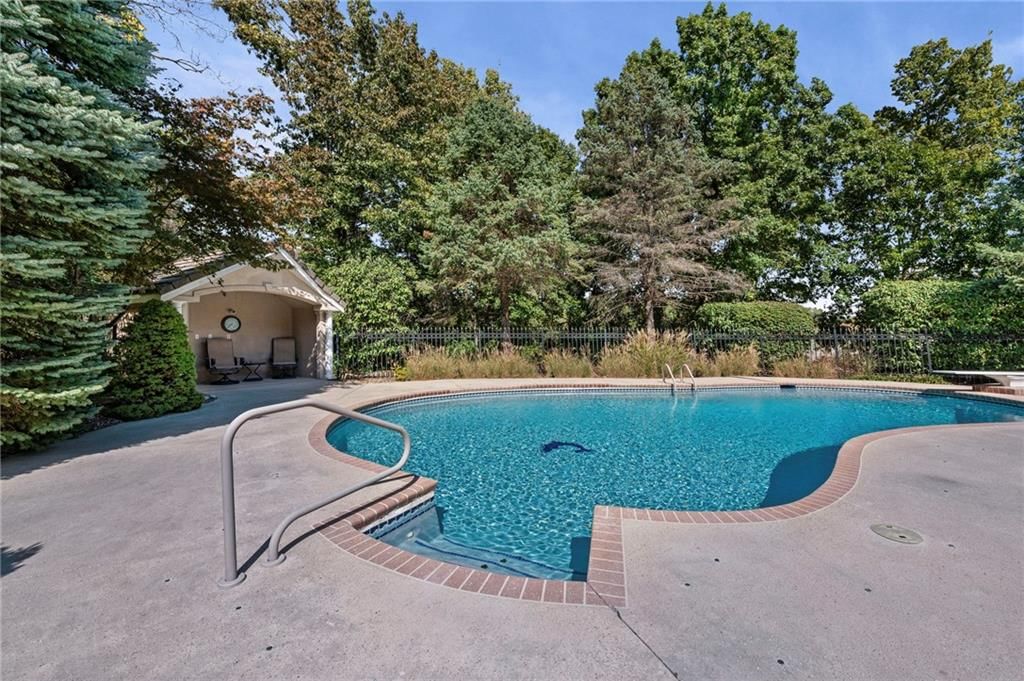 8000 NW Timbercrest Place — photo 81
