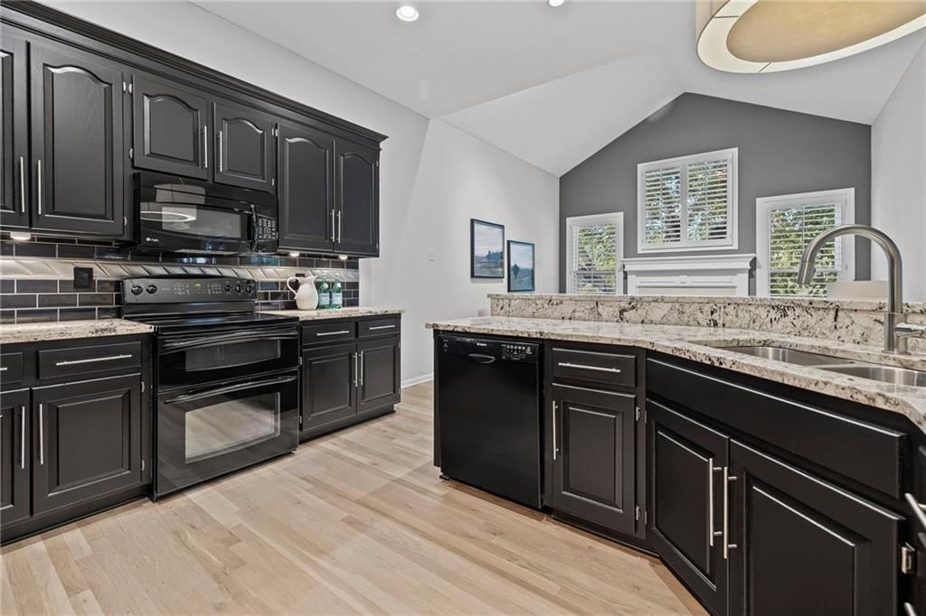 14312 Mackey Street — photo 19