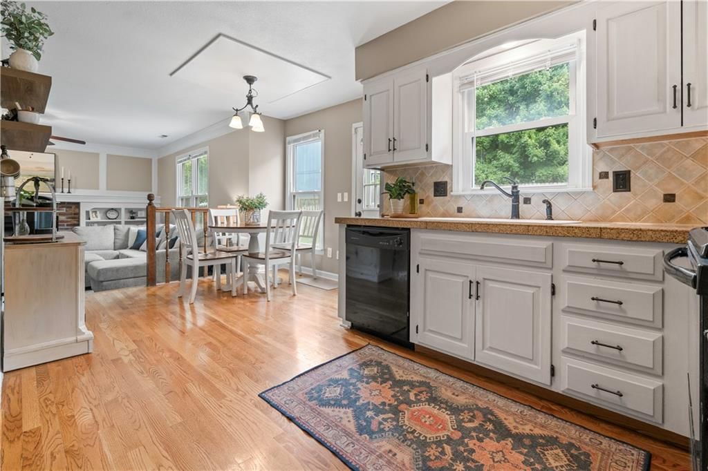 15615 W 81ST Street — photo 11
