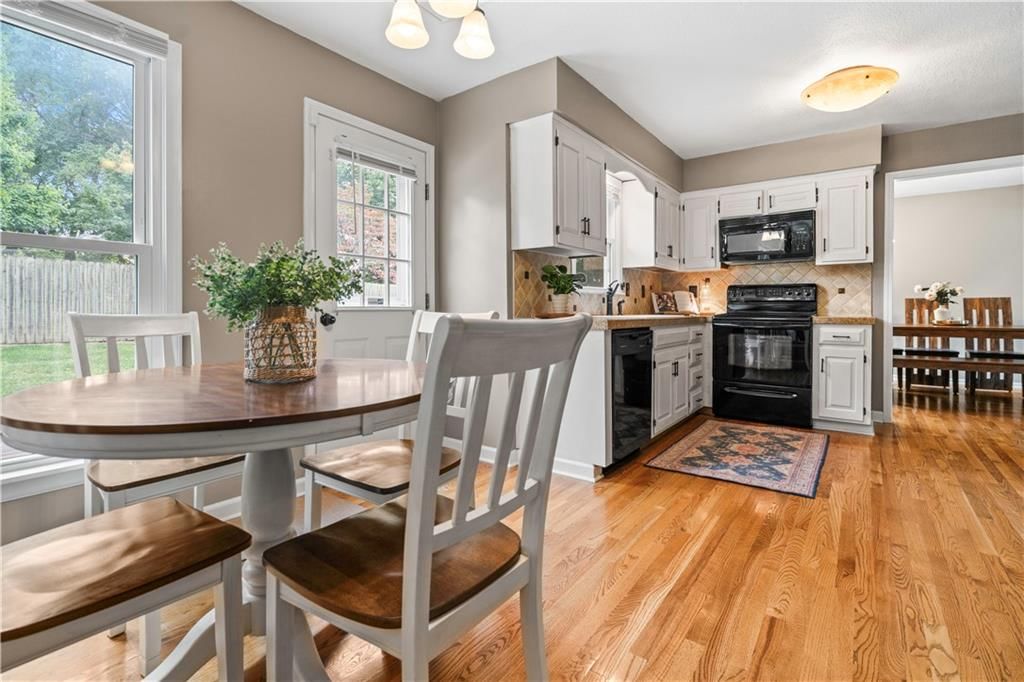 15615 W 81ST Street — photo 15