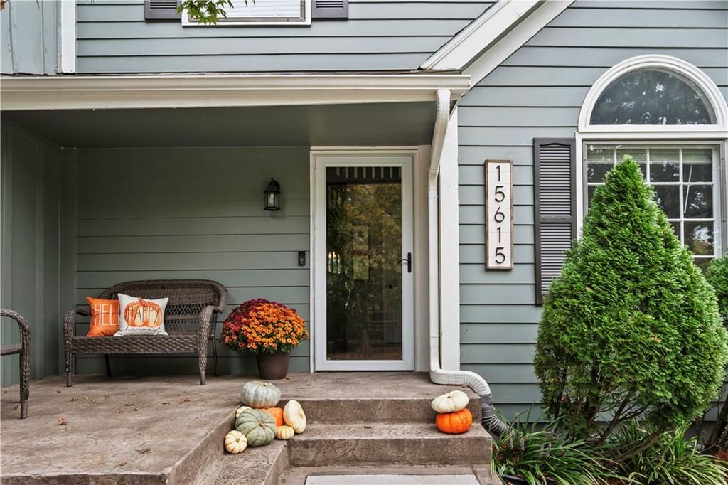 15615 W 81ST Street — photo 3