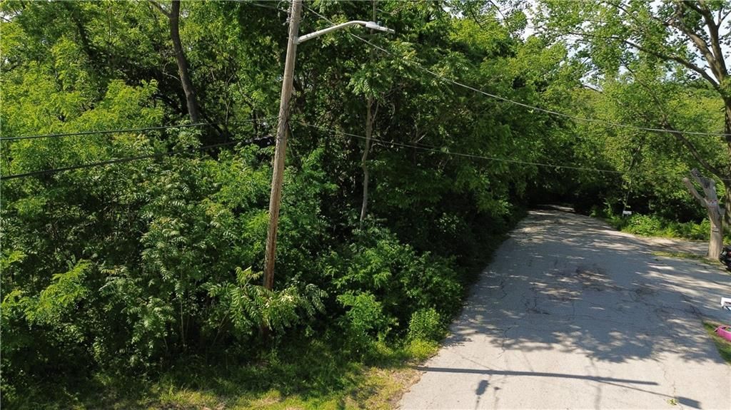 2000 S Glenwood Avenue — photo 13