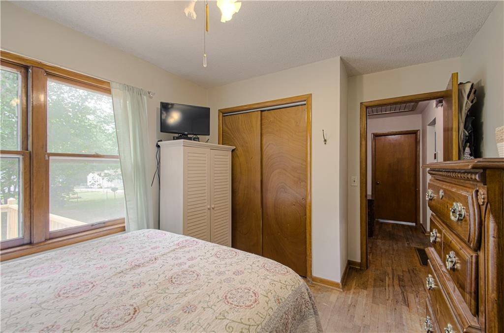 6149 Sewell Avenue — photo 11