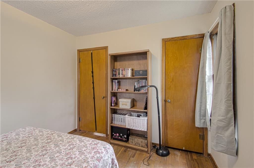 6149 Sewell Avenue — photo 13
