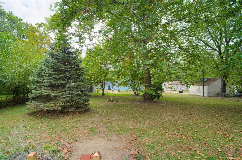 6149 Sewell Avenue — photo 16