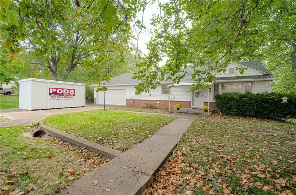 6149 Sewell Avenue — photo 22