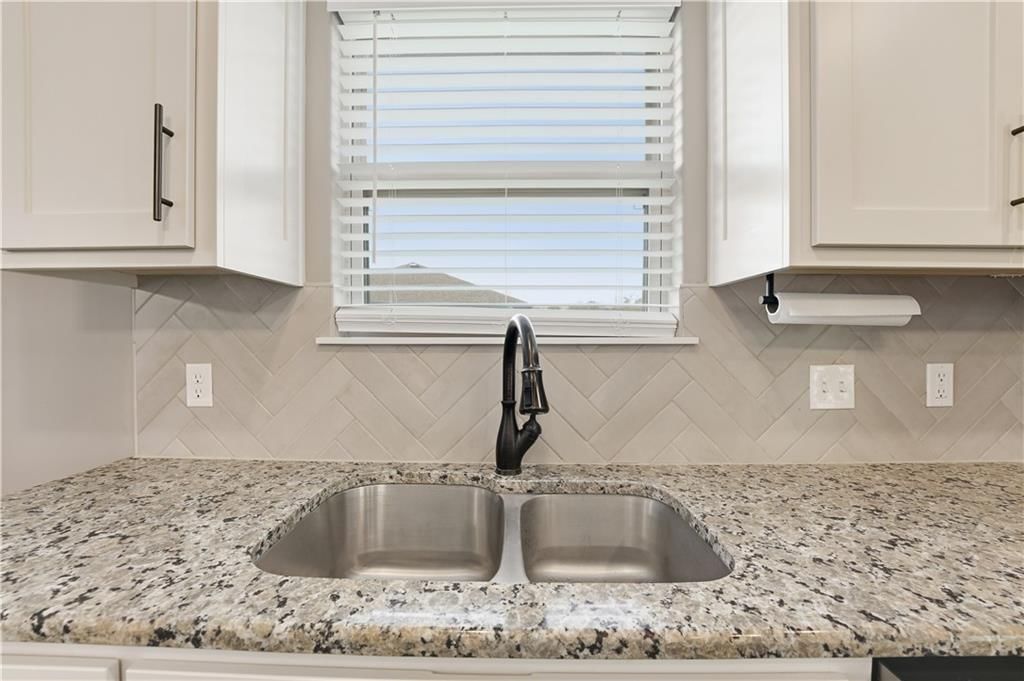 1710 Sycamore Ridge N/A — photo 12