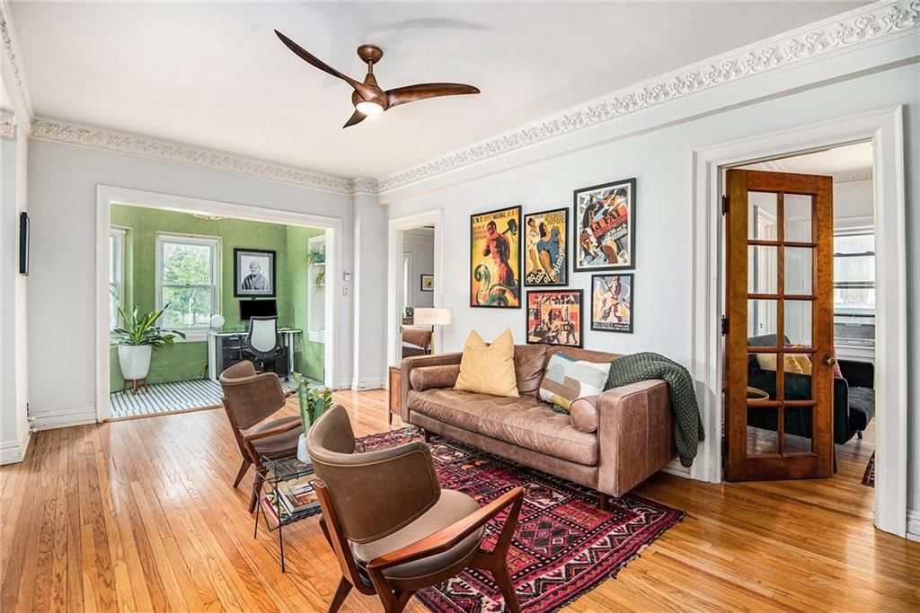 311 E Emanuel Cleaver II Boulevard, Kansas City, MO