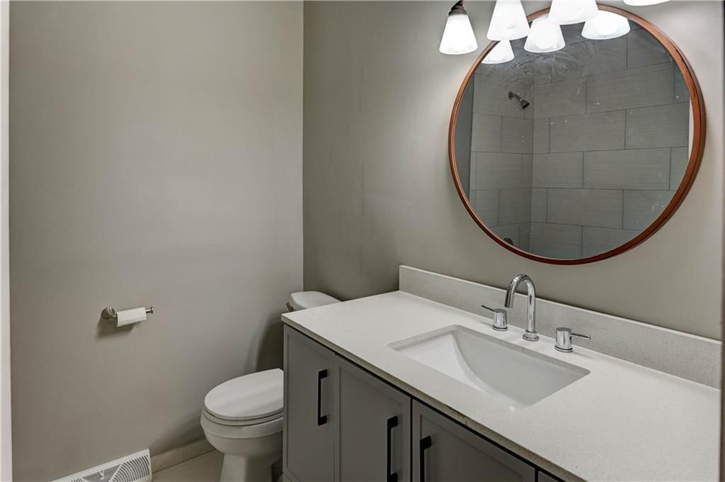 404 NE Lee Drive — photo 16