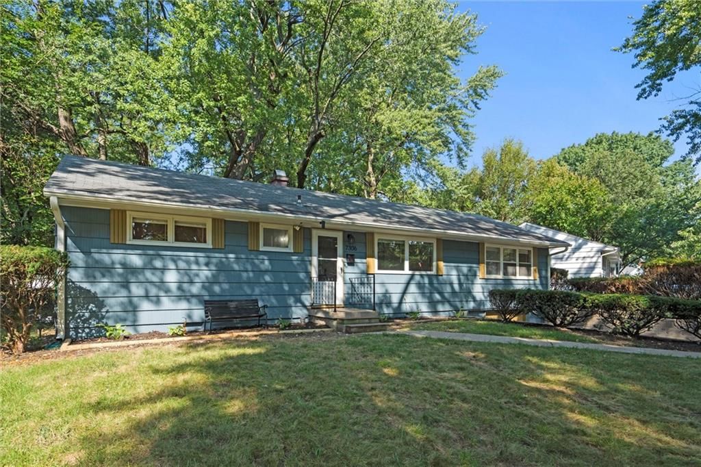 7306 Elm Avenue — photo 2