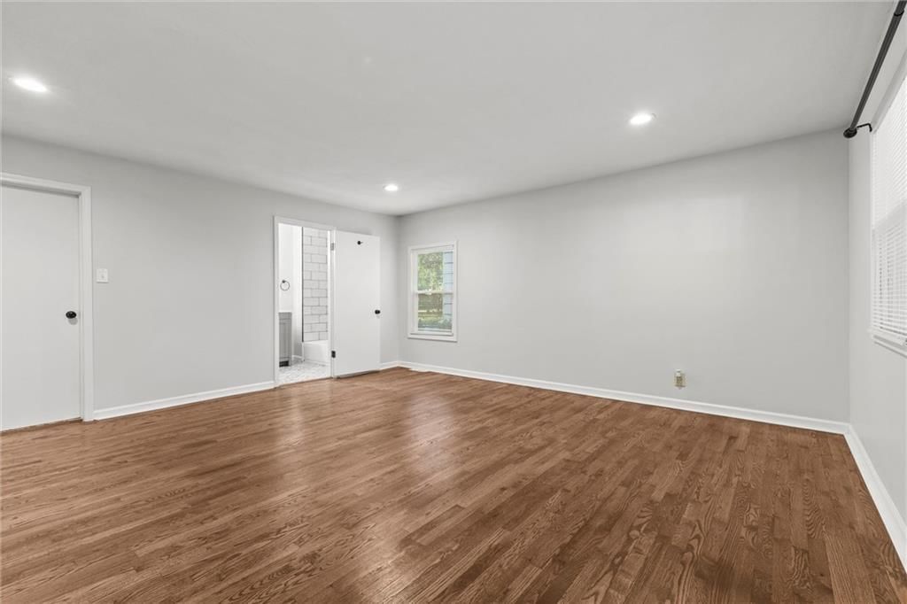 7306 Elm Avenue — photo 18