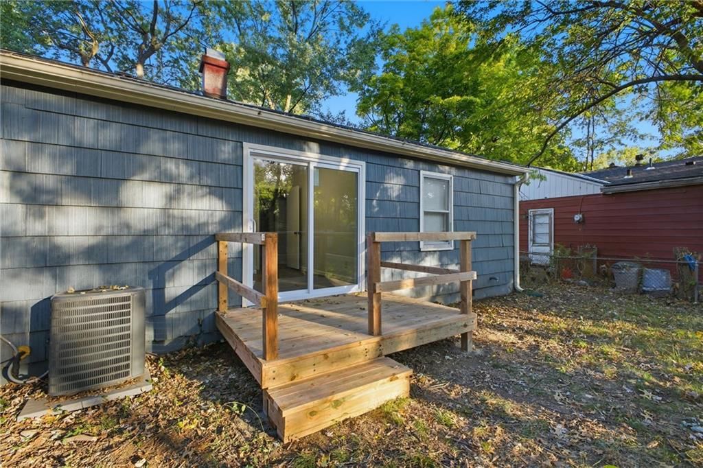 7306 Elm Avenue — photo 30