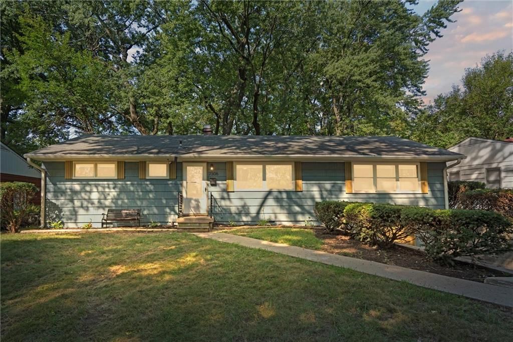 7306 Elm Avenue — photo 5