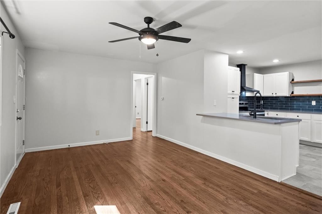 7306 Elm Avenue — photo 8