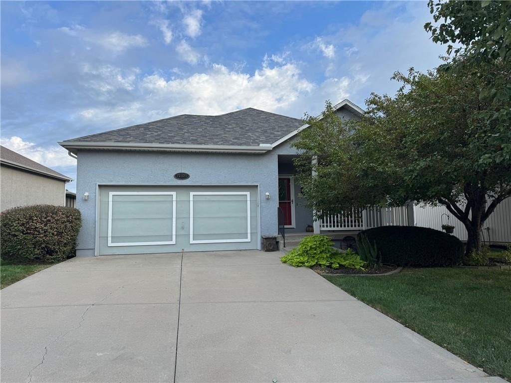 21928 W 121 Street, Olathe, KS
