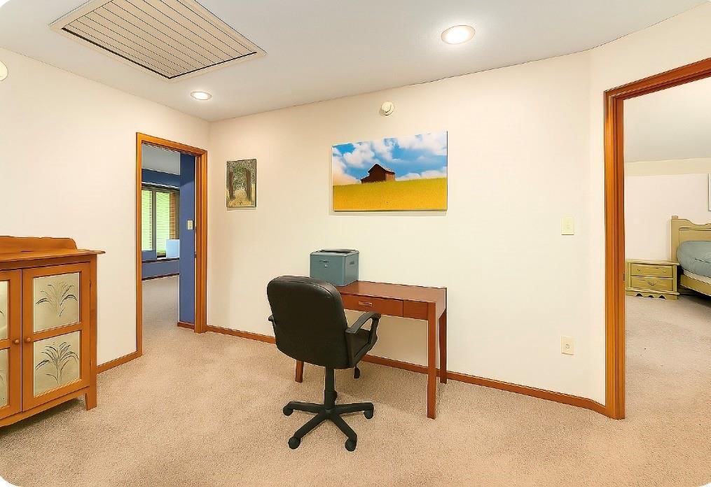 12031 Hemlock Street — photo 15