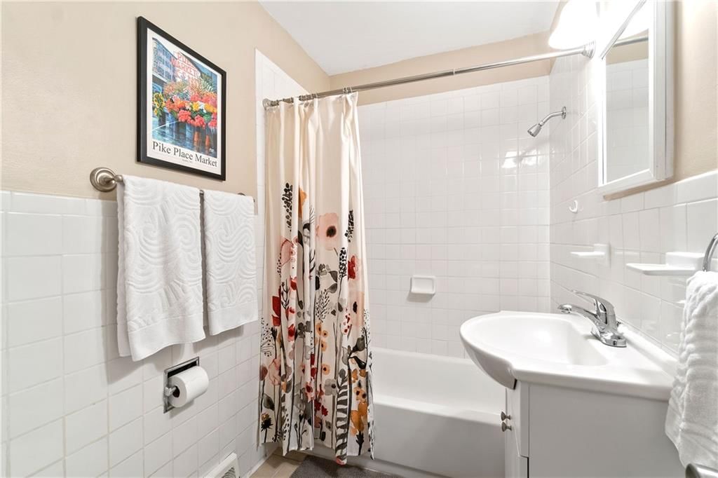 8037 Grandview Lane — photo 15