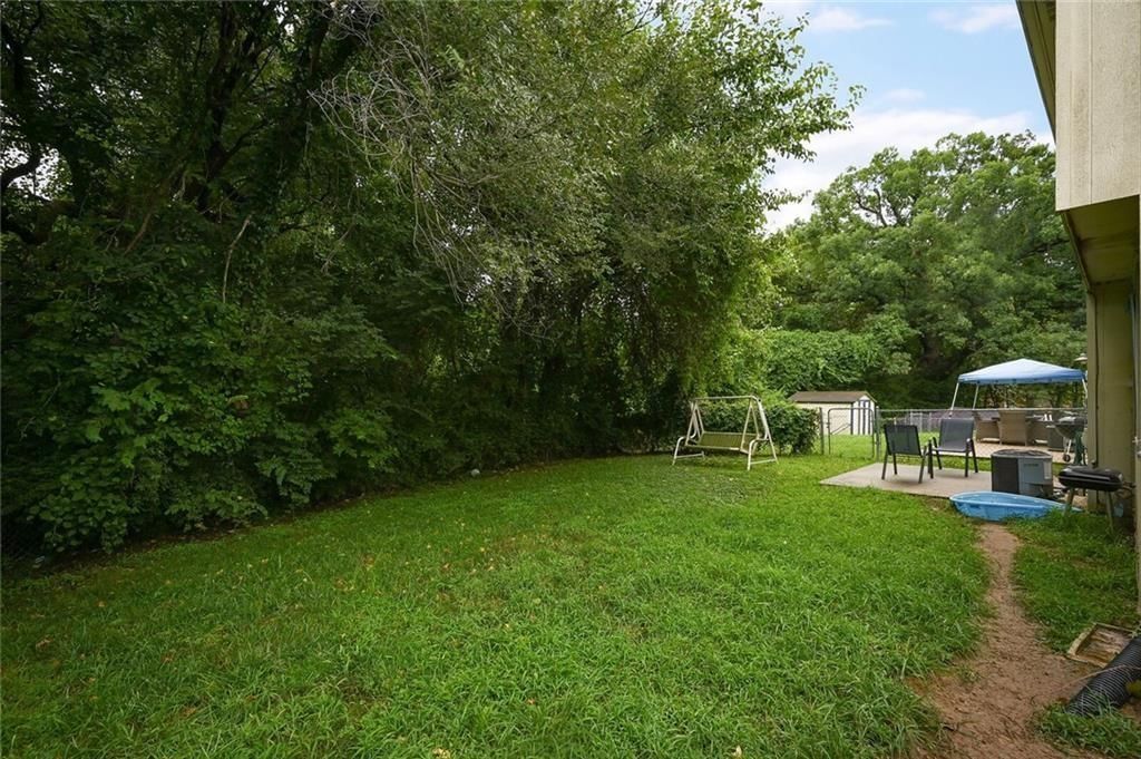 528-530 Crest Circle — photo 3